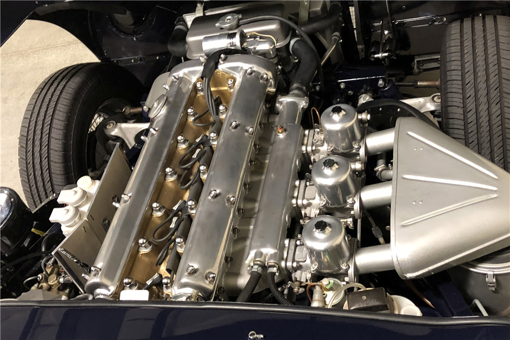 1967 JAGUAR E-TYPE ROADSTER - Misc 1 - 215890