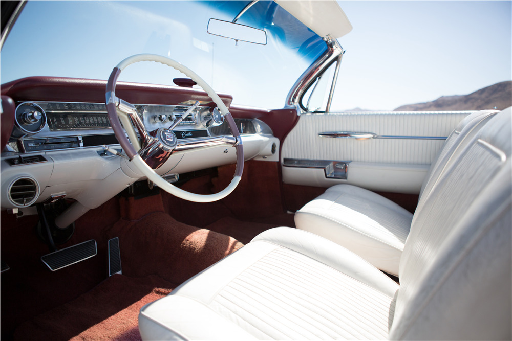 1962 CADILLAC ELDORADO CONVERTIBLE - Interior - 215924