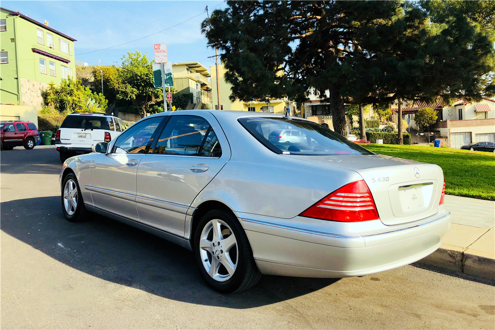 2005 MERCEDES-BENZ S430 SEDAN - Rear 3/4 - 215977