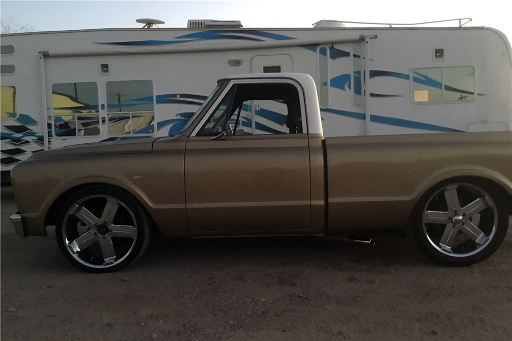 1970 CHEVROLET C-10 PICKUP - Side Profile - 215988