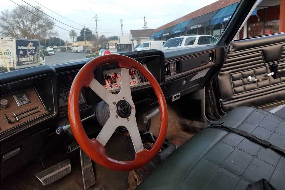 1973 OLDSMOBILE CUSTOM AMBULANCE - Interior - 216001