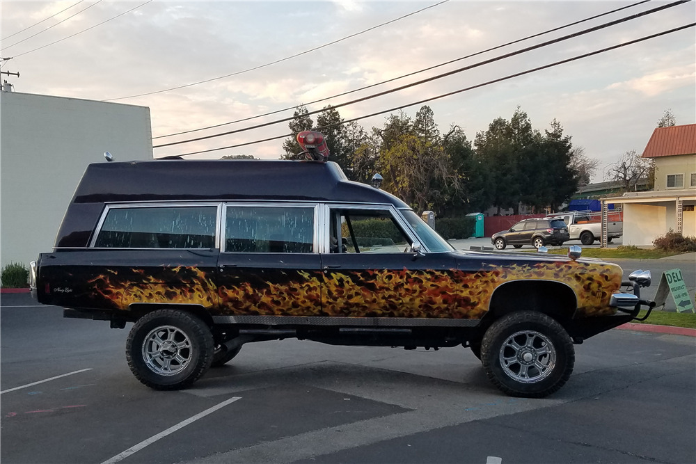 1973 OLDSMOBILE CUSTOM AMBULANCE - Side Profile - 216001