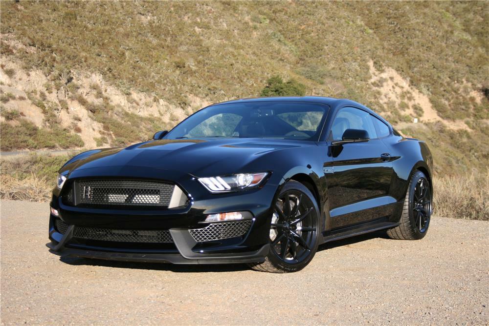 15 Ford Mustang Shelby Gt350