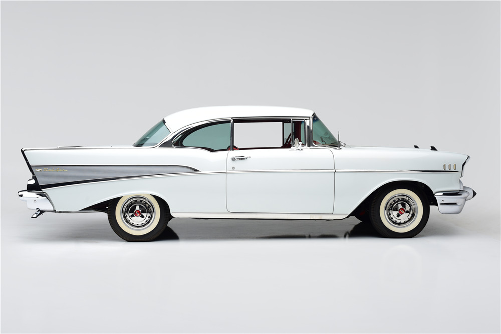 1957 CHEVROLET BEL AIR - Side Profile - 216366