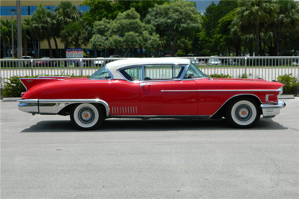 1958 CADILLAC ELDORADO SEVILLE - Side Profile - 216551