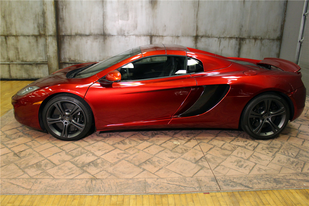 2013 MCLAREN MP4-12C CONVERTIBLE - Side Profile - 217576