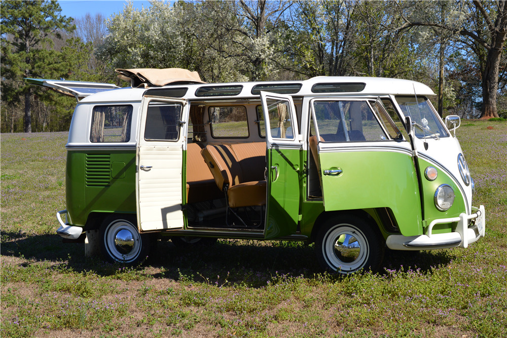 Volkswagen 70s 1967 VOLKSWAGEN 21-WINDOW SAMBA BUS 'THAT '70s SHOW' - 217634