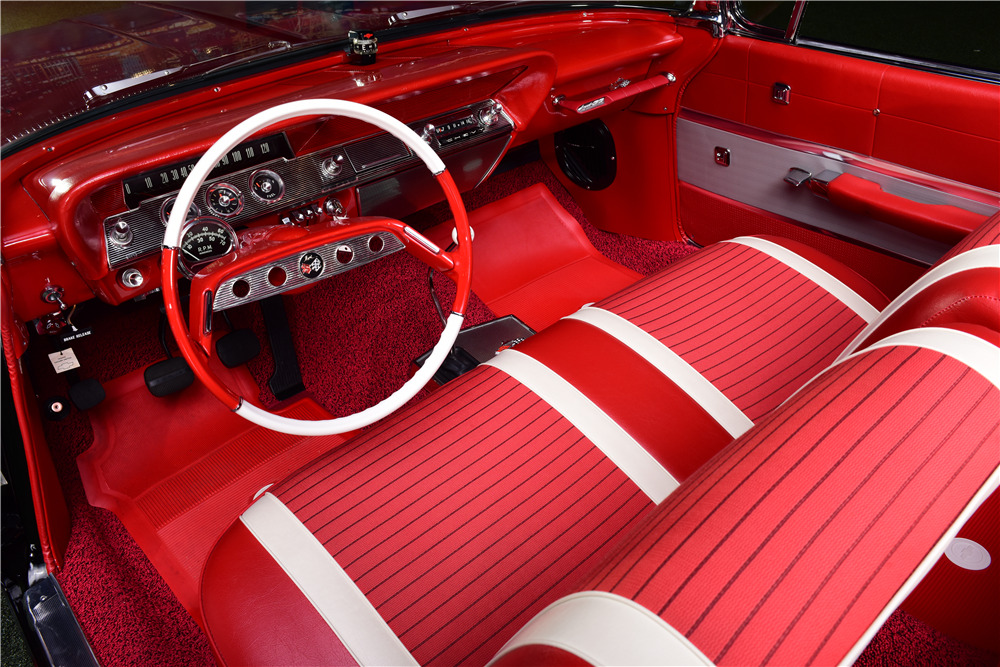 1961 CHEVROLET IMPALA SS CONVERTIBLE - Interior - 217643.