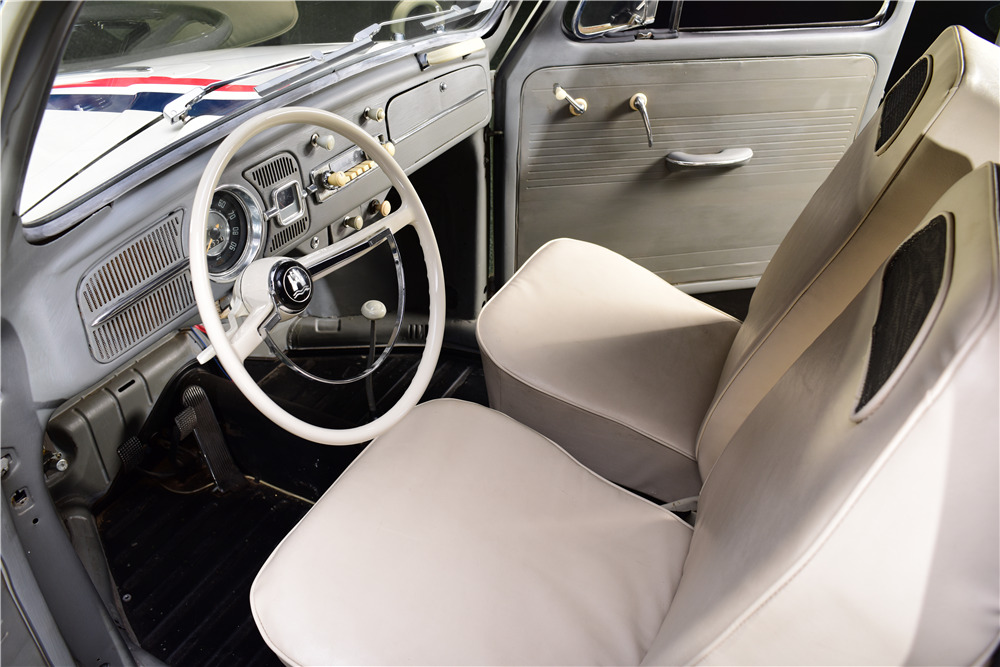 1963 VOLKSWAGEN BEETLE SUNROOF SEDAN "HERBIE" - Interior - 217653
