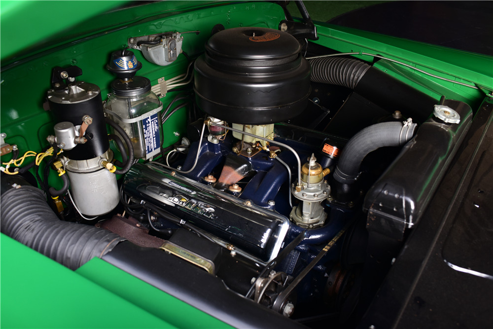 1949 CADILLAC SERIES 62 CONVERTIBLE - Engine - 217676