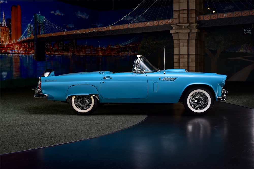 1956 FORD THUNDERBIRD CONVERTIBLE - Side Profile - 217683