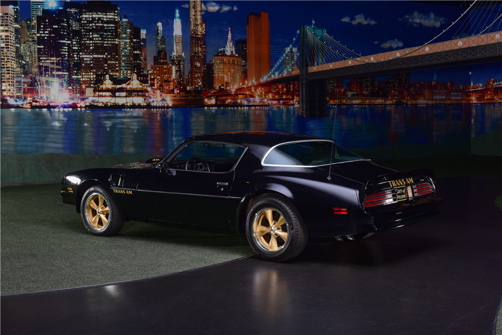 1976 PONTIAC FIREBIRD TRANS AM - Rear 3/4 - 217733
