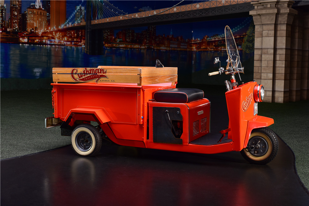 1958 CUSHMAN TRUCKSTER SCOOTER217747