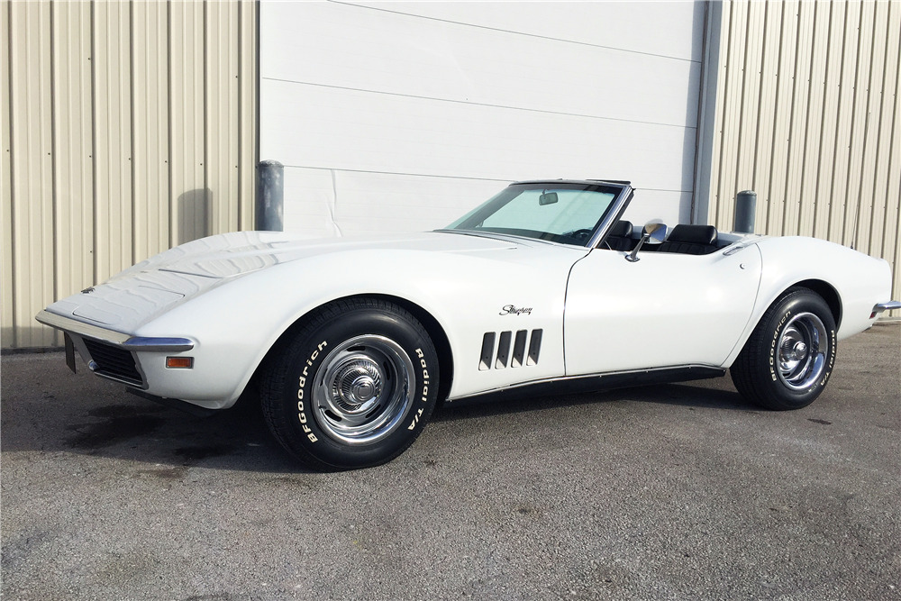 1969 CHEVROLET CORVETTE 350/300 CONVERTIBLE - Front 3/4 - 217784