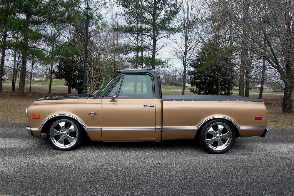 1968 CHEVROLET C10 CUSTOM PICKUP - Side Profile - 217806