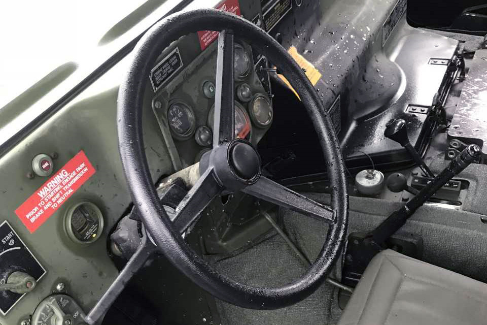 1987 AM GENERAL M998 HUMVEE - Interior - 217822