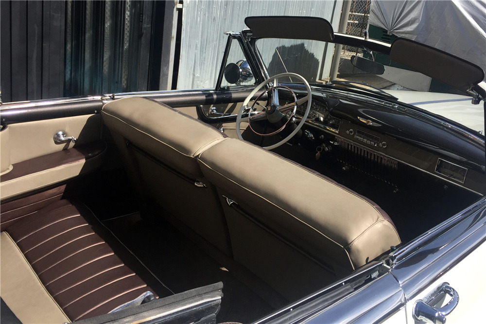 1950 CADILLAC SERIES 62 CONVERTIBLE - Interior - 217989