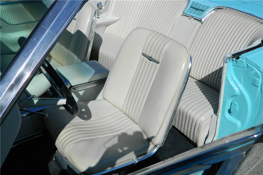 1965 FORD THUNDERBIRD CONVERTIBLE - Interior - 218014