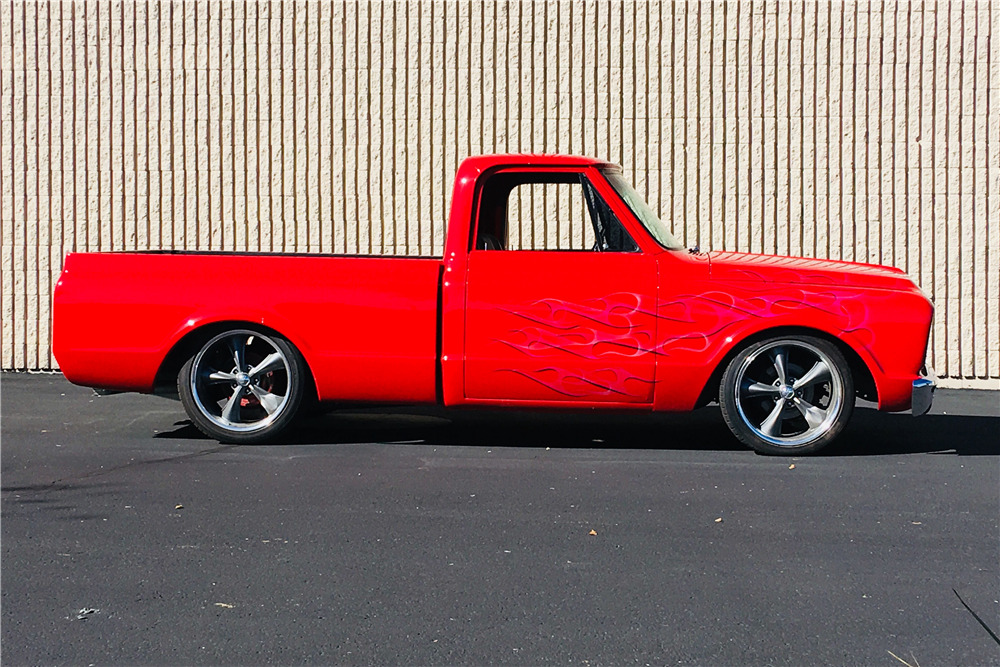 1968 CHEVROLET C10 CUSTOM PICKUP - Side Profile - 218153