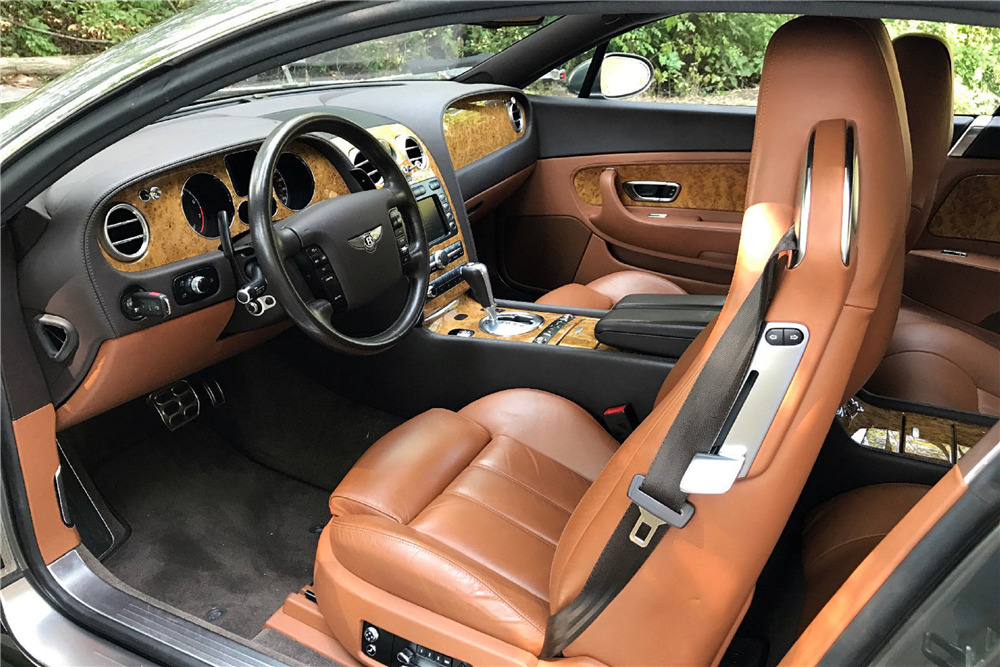 2004 BENTLEY CONTINENTAL GT - Interior - 218184