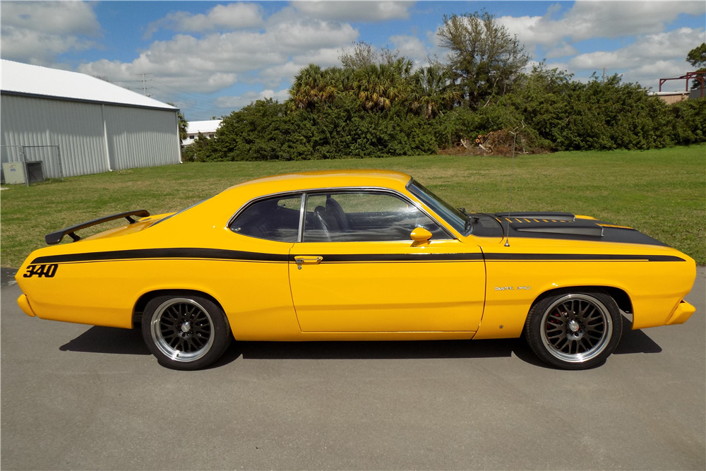 1970 PLYMOUTH DUSTER - Side Profile - 218204