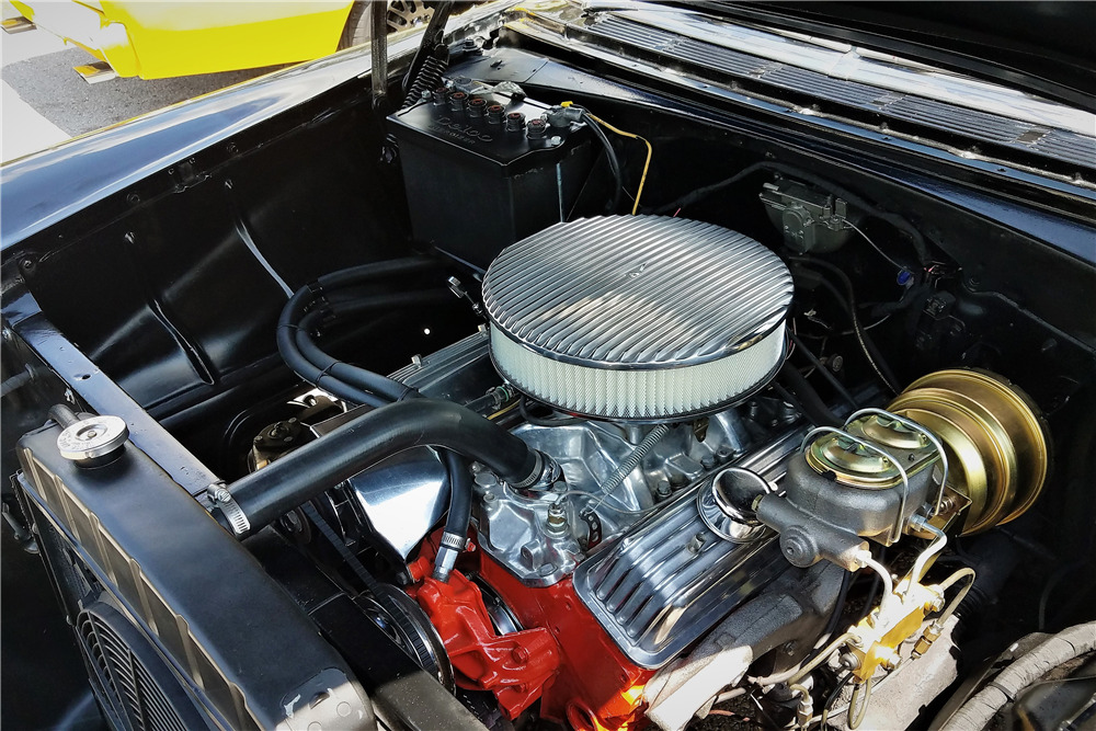 1956 CHEVROLET 210 CUSTOM 2-DOOR POST - Engine - 218205