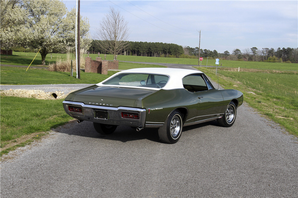 1968 PONTIAC LEMANS 2 DOOR - Rear 3/4 - 218246