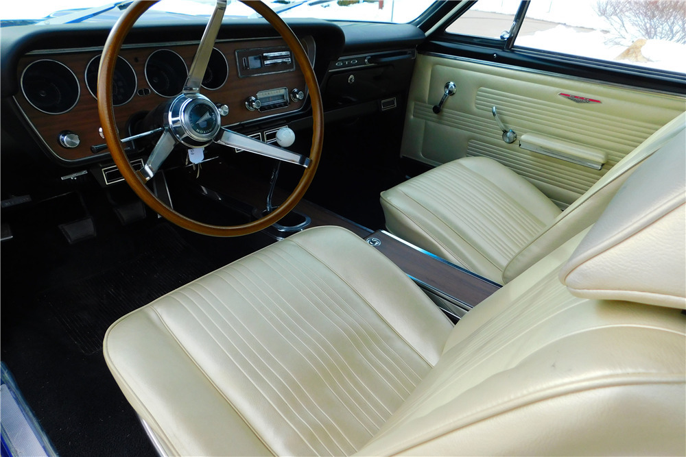 1967 PONTIAC GTO CONVERTIBLE - Interior - 218377