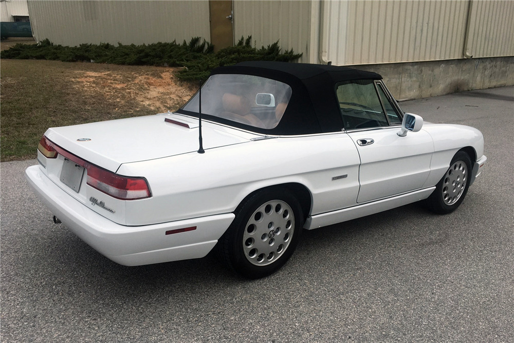 1991 Alfa Romeo Spider Veloce Convertible218384