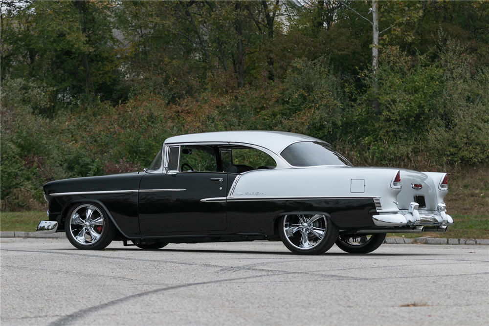 1955 CHEVROLET BEL AIR CUSTOM HARDTOP - Rear 3/4 - 218497