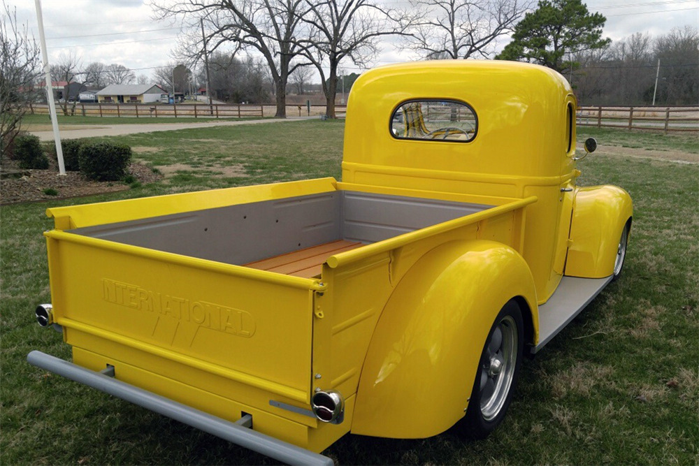1948 INTERNATIONAL KB1 CUSTOM PICKUP - Rear 3/4 - 218557
