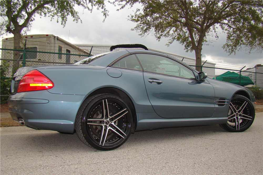2005 MERCEDES-BENZ SL500 ROADSTER - Rear 3/4 - 218570