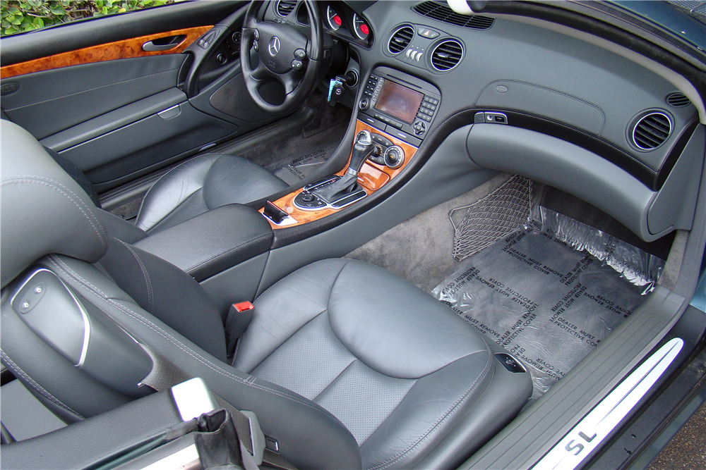 1999 MERCEDES-BENZ SL500 ROADSTER - Interior - 218630