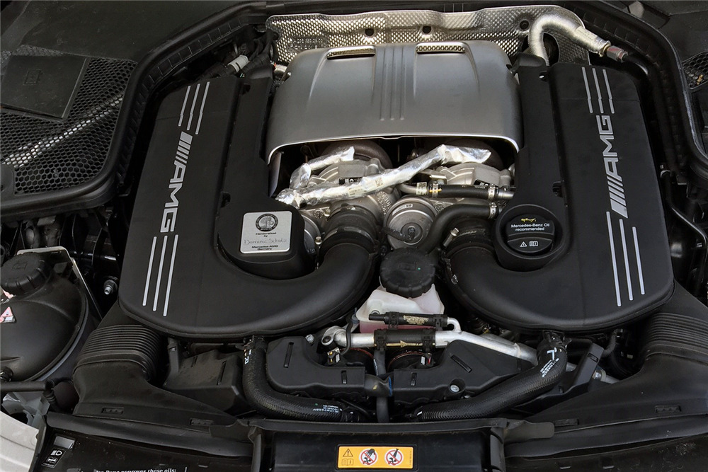 2016 MERCEDES-BENZ C63 AMG - Engine - 218895