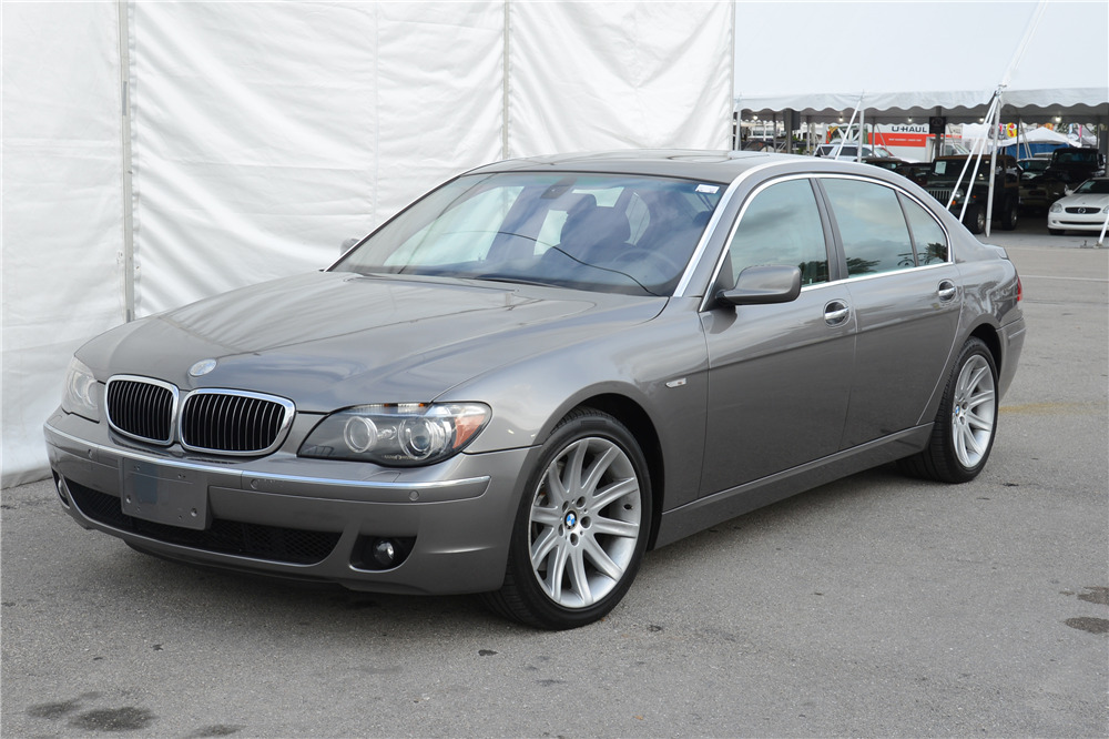 2006 BMW 750LI SEDAN - Front 3/4 - 219603