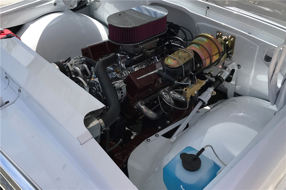 1970 CHEVROLET C10 CUSTOM PICKUP - Engine - 219677