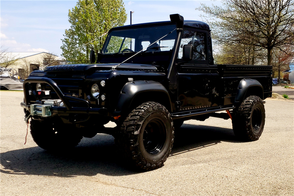 Learn about 141+ images 1982 land rover defender 110 - In.thptnganamst ...