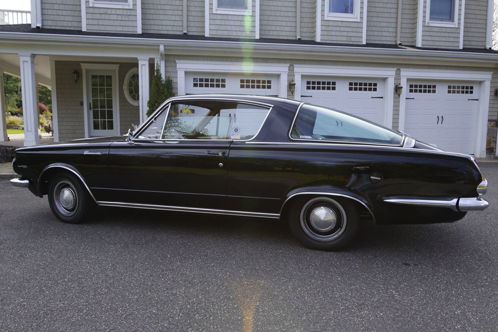 1965 PLYMOUTH BARRACUDA - Side Profile - 219842