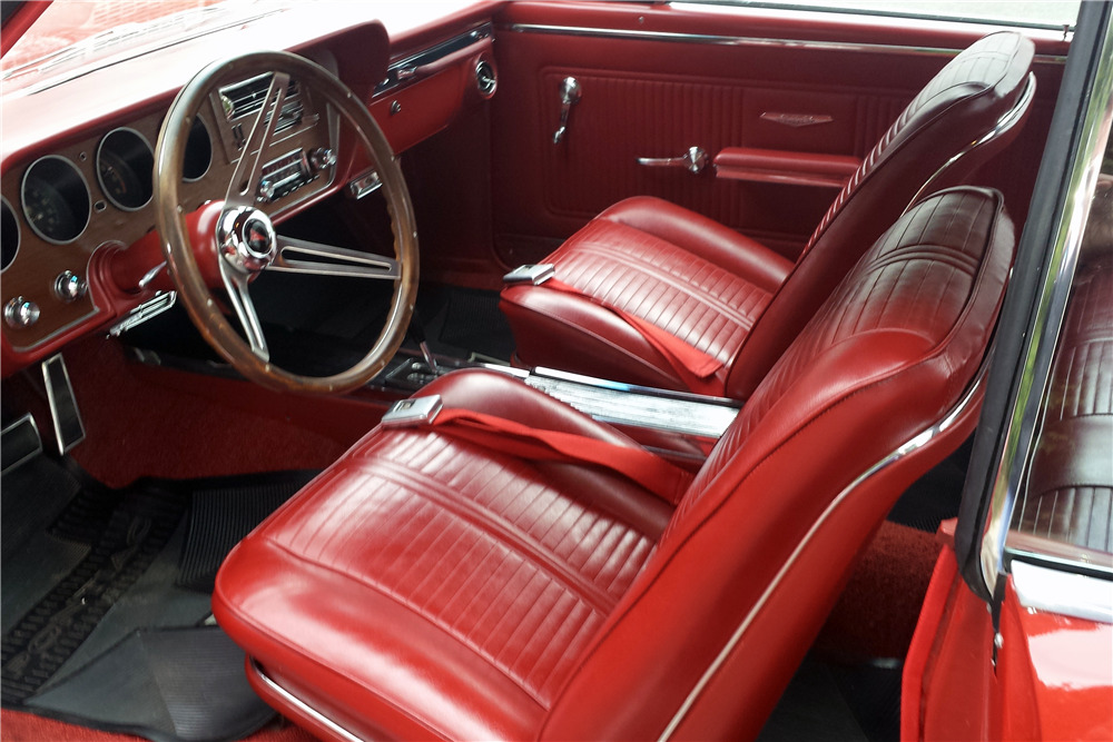 1966 PONTIAC GTO - Interior - 219903