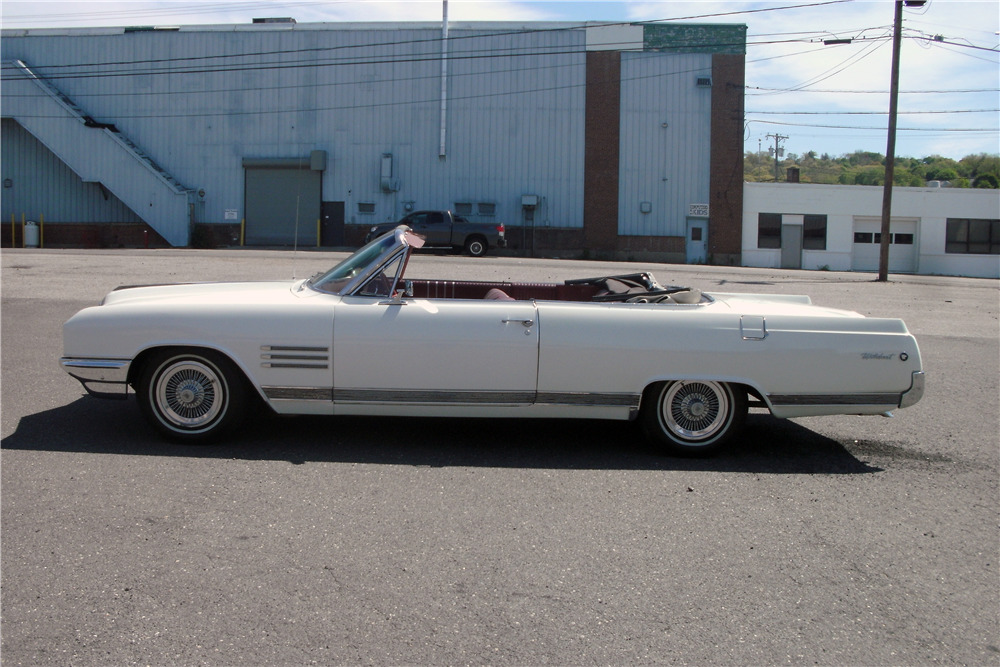 1964 BUICK WILDCAT CONVERTIBLE - Side Profile - 219966