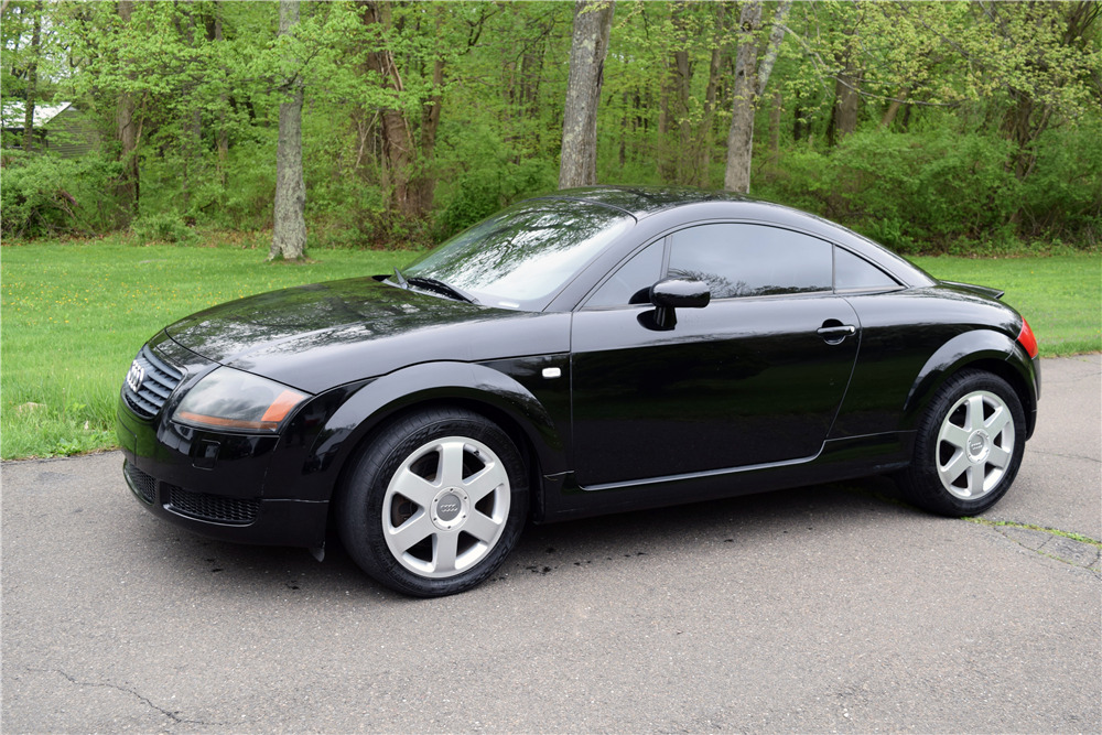 2002 AUDI TT - Side Profile - 219996