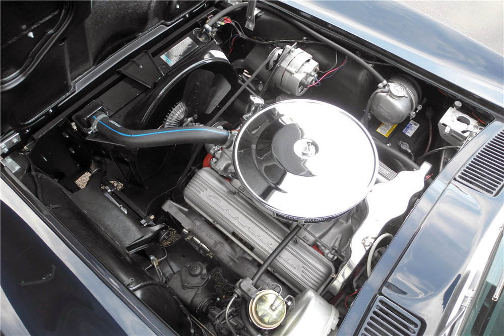 1963 CHEVROLET CORVETTE 327/340 CONVERTIBLE - Engine - 220037