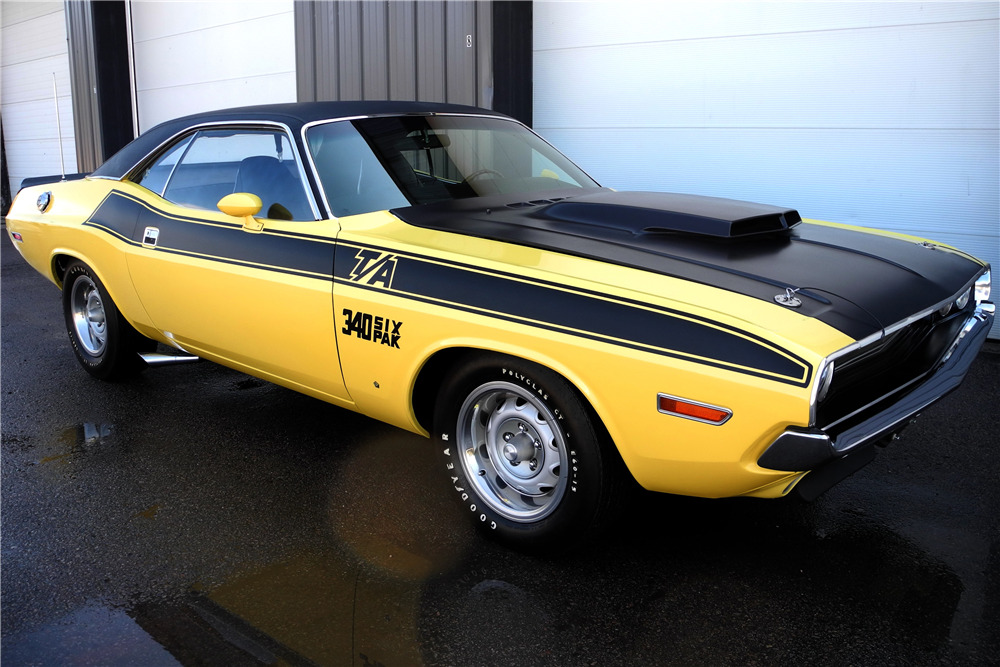 1970 DODGE CHALLENGER T/A - Front 3/4 - 220050