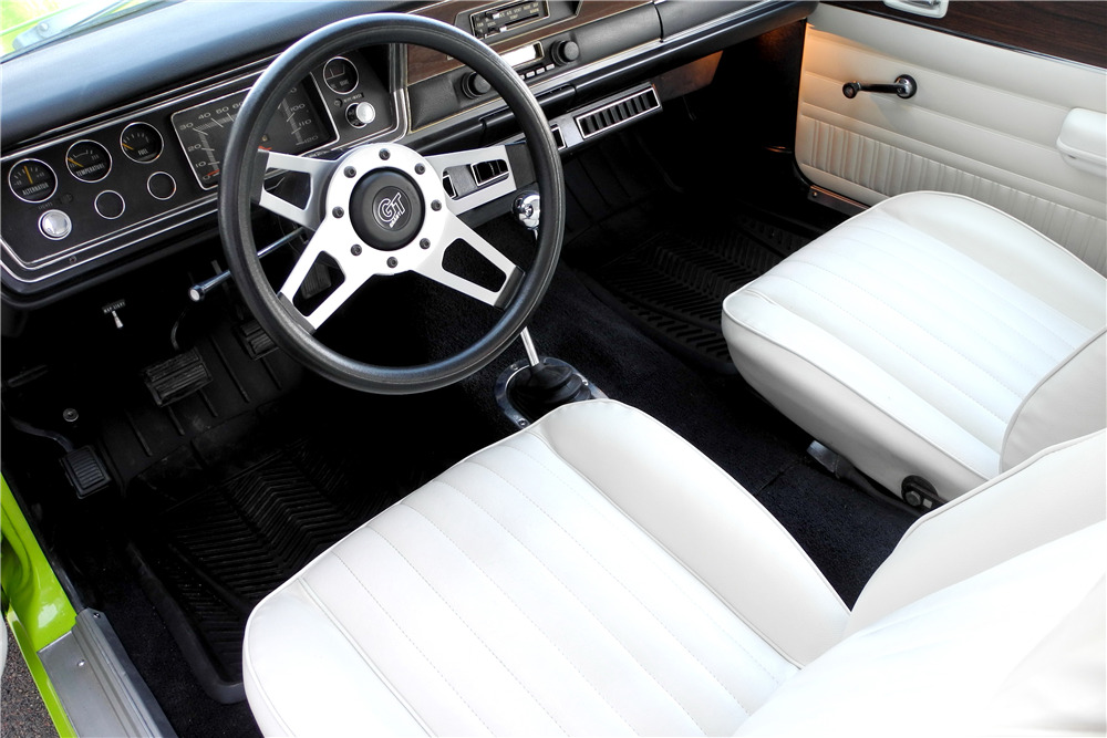 1973 PLYMOUTH DUSTER - Interior - 220073