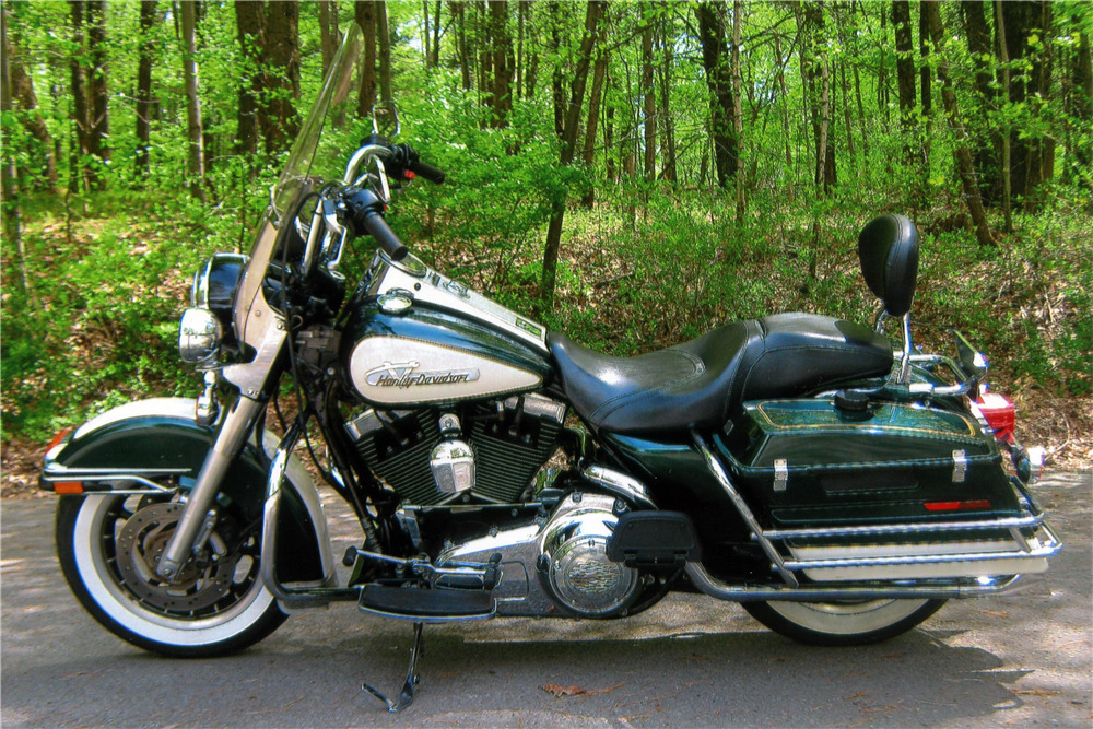 07 Harley Davidson Road King Flt Motorcycle