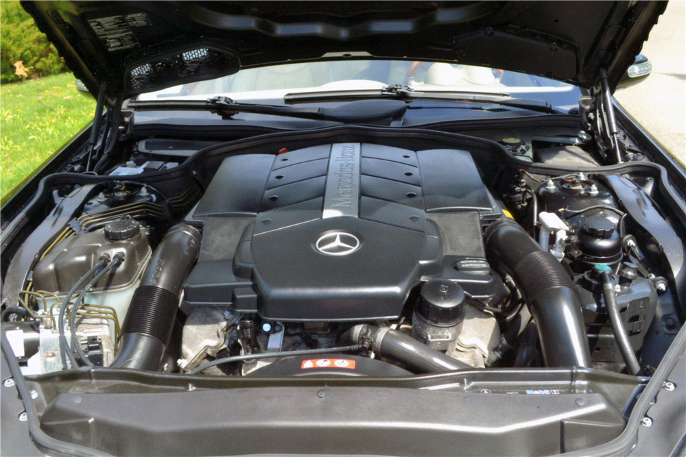 2004 MERCEDES-BENZ SL500 CONVERTIBLE - Engine - 220185