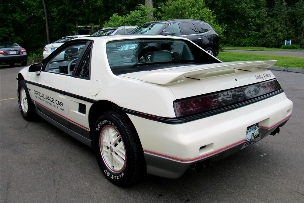 1984 PONTIAC FIERO INDY PACE CAR - Rear 3/4 - 220189