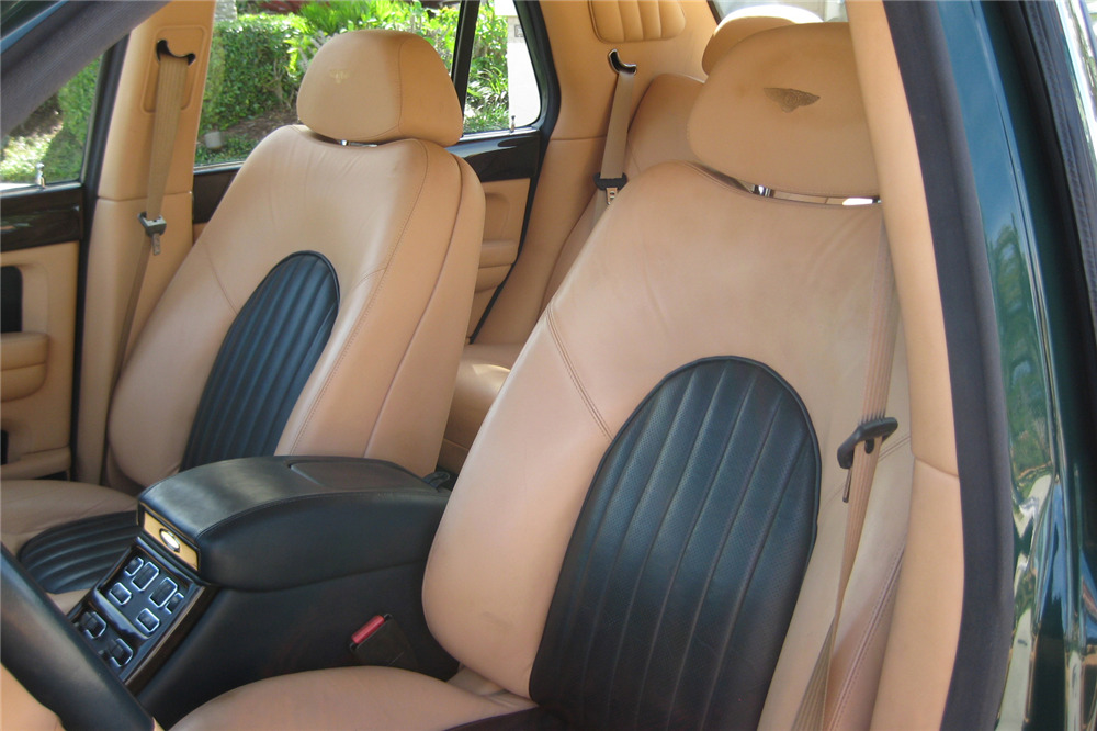 2001 BENTLEY ARNAGE RED LABEL SEDAN - Interior - 220266