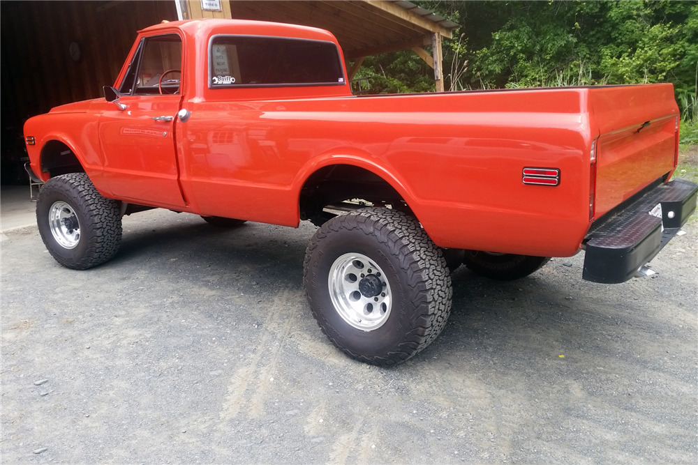 1968 GMC K20 CUSTOM 4X4 PICKUP - Rear 3/4 - 220277