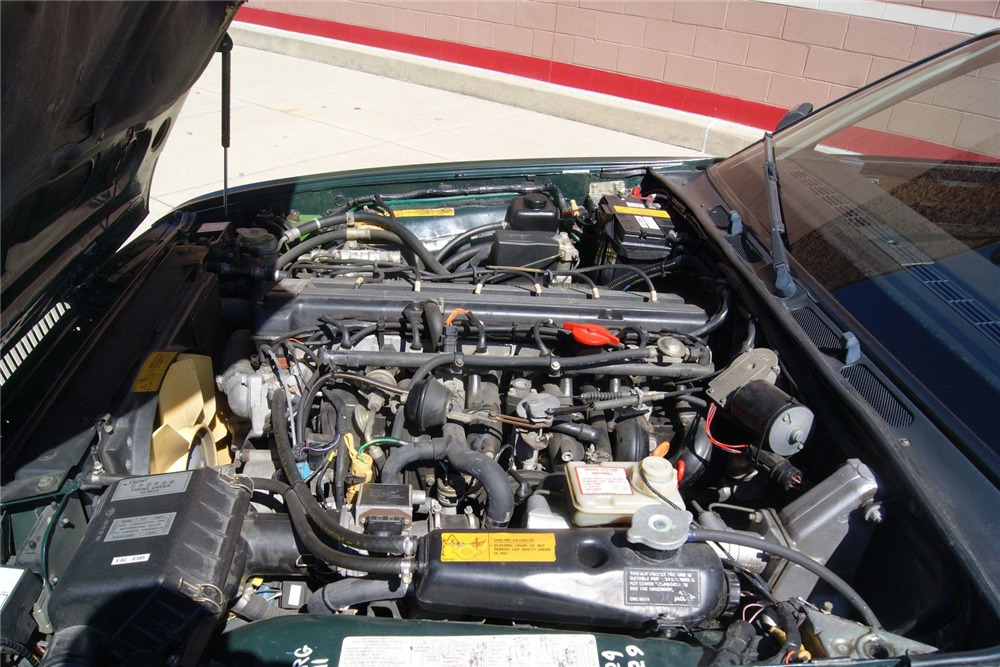 1988 JAGUAR XJ6 - Engine - 220387